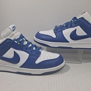 Nike Men's Blue and Multi Trainer